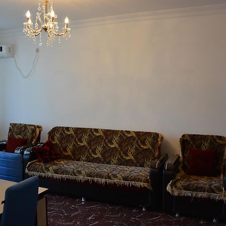 Apartment Nona Vox Батумі Екстер'єр фото