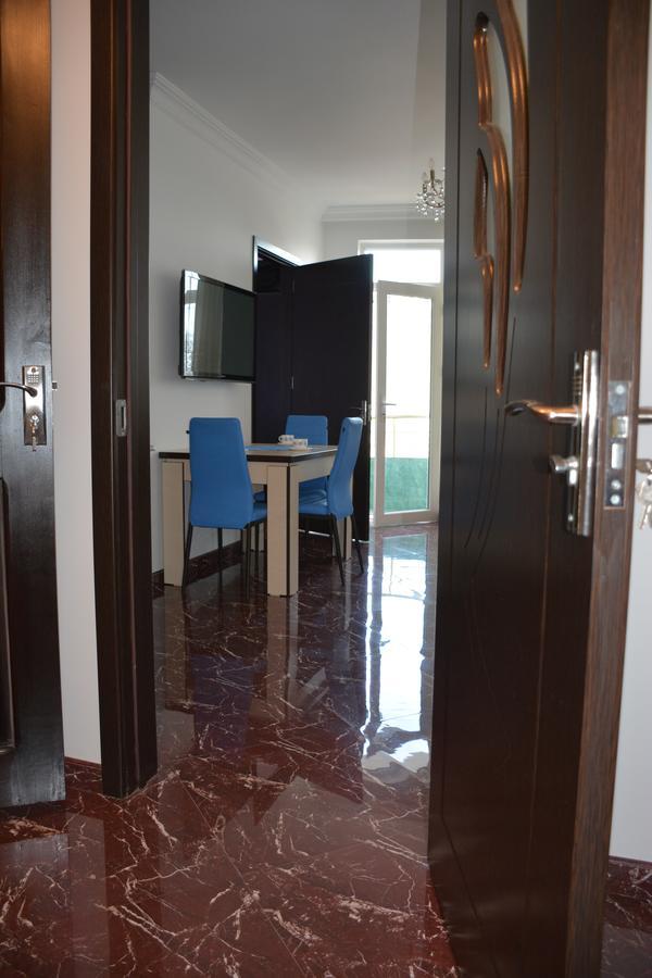 Apartment Nona Vox Батумі Екстер'єр фото